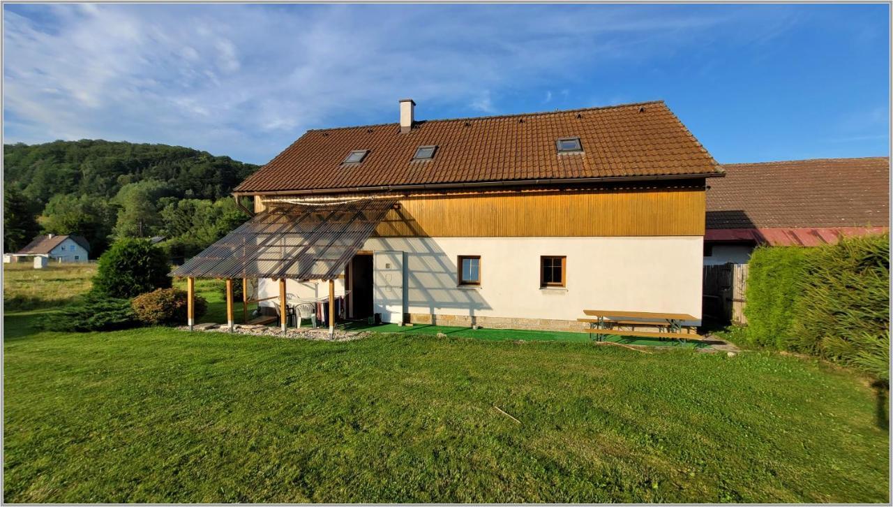 Apartmany Janovice Jívka Buitenkant foto